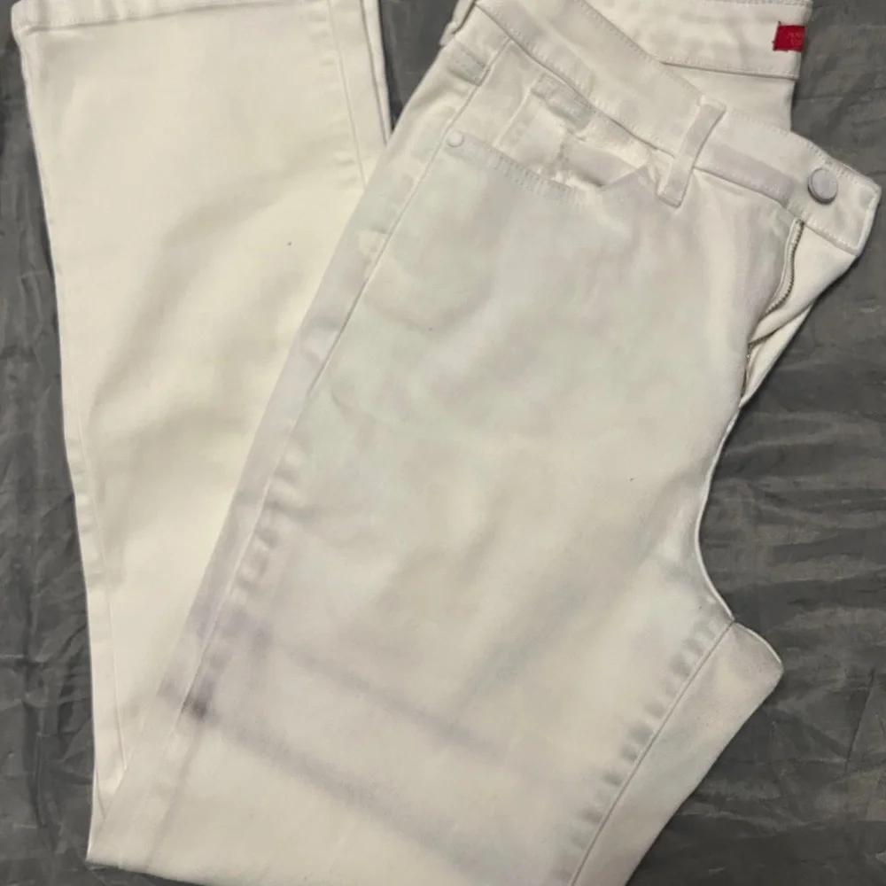 White Jennifer Lopez Women's Flawless Sculpt High Rise Skinny Jeans - Picture 2 of 4